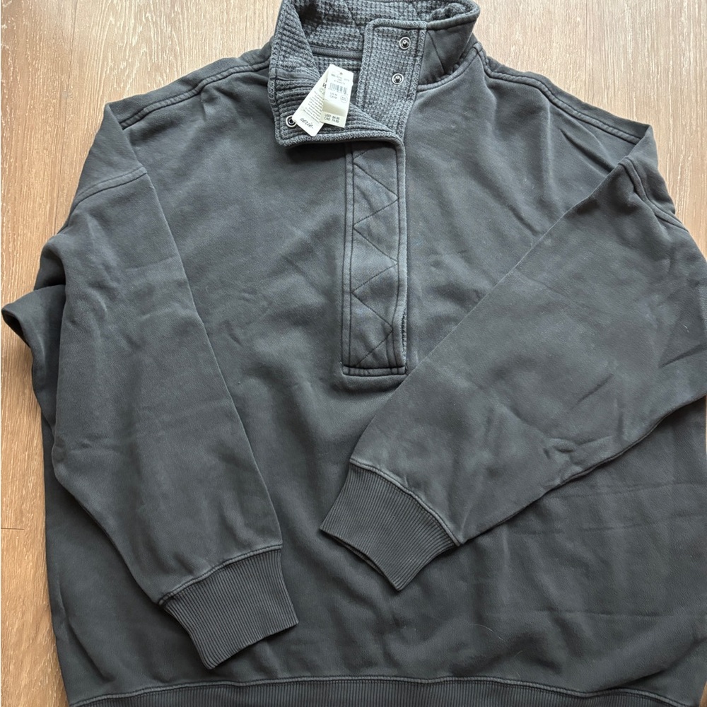 NWT Aerie pullover